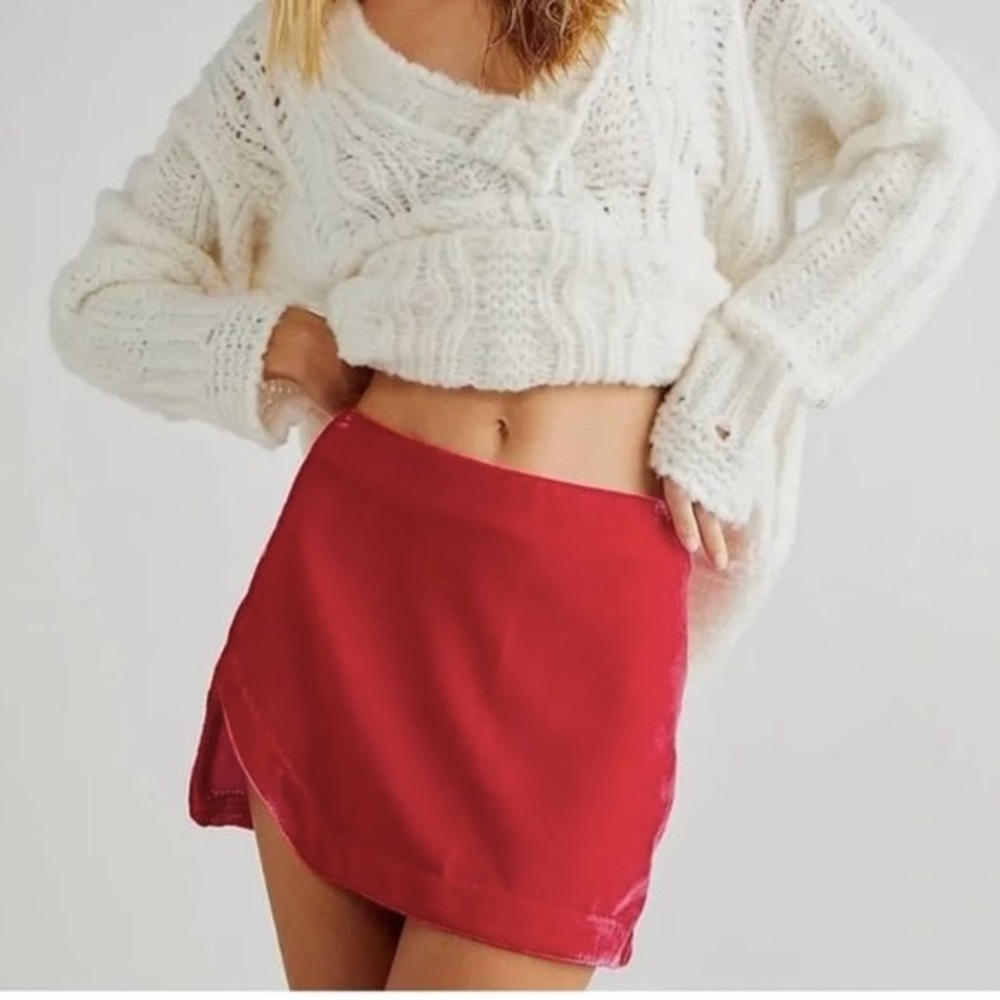 Free People Annalise Velvet High Rise Side Slit Mini Skirt Pink Phenom 10, NWT